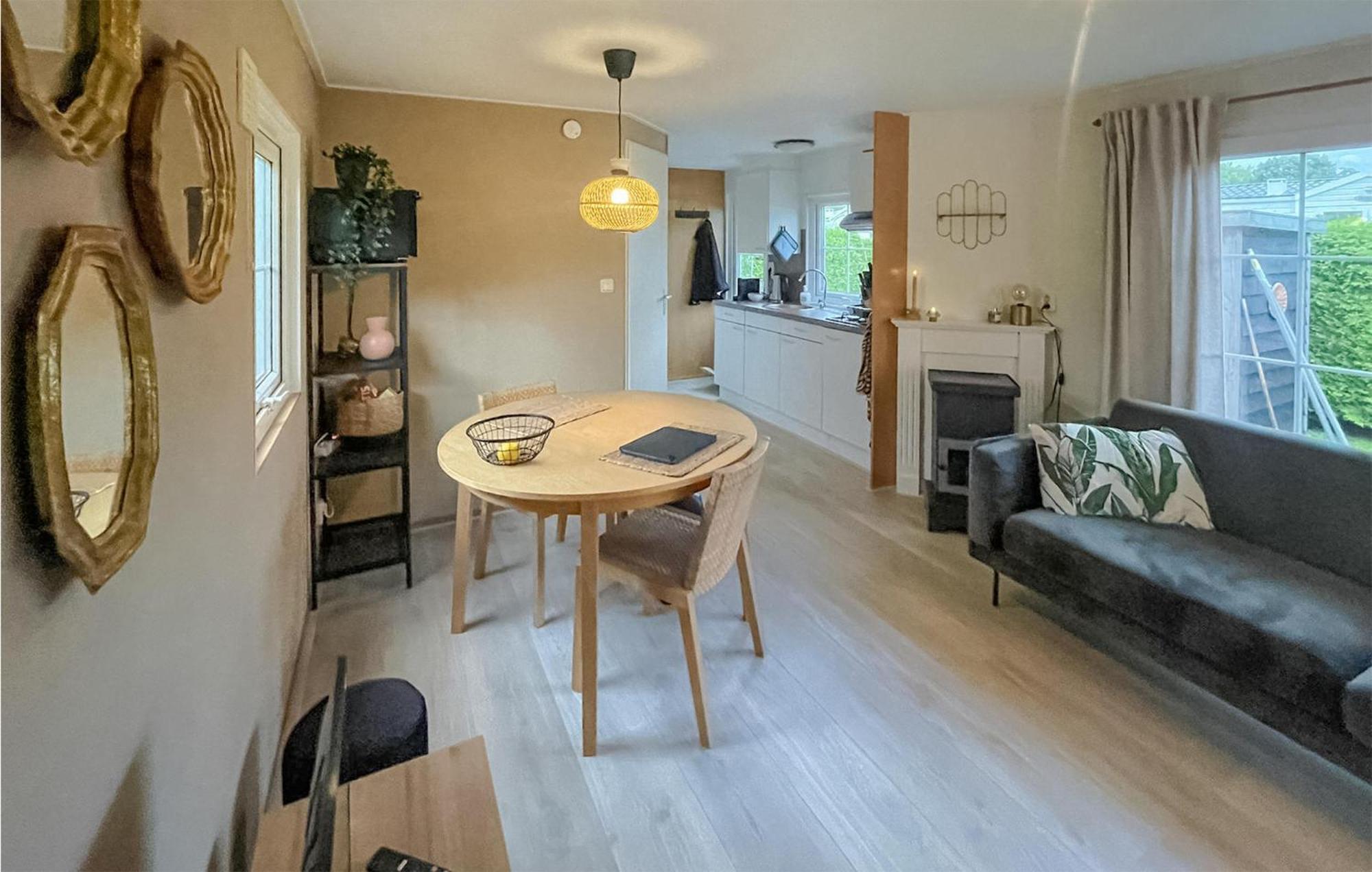 Lovely Home In Tzummarum With Wifi Exterior photo